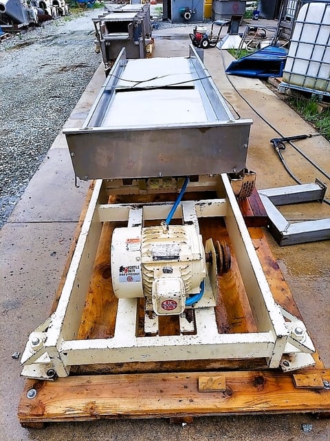30" wide x 9.6' long, Cardwell #Vibe-O-Vey-30x9, vibratory conveyor, 5" high material trough - Image 2