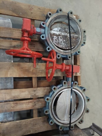 12" Demco, manual butterfly valve, manual handwheel operator with gear drive, 150 psi - Image 1