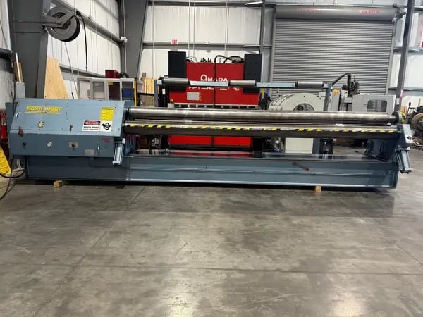 168" x 10" gauge Montgomery #4R-16810, 4-roll plate bending roll, 9" adj roll diameter, 8.5" pinch roll - Image 4