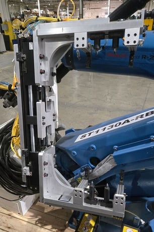 Fanuc, M-900iB/280L, robot R30iB Plus & WTC 60L5 weld controller - Image 4