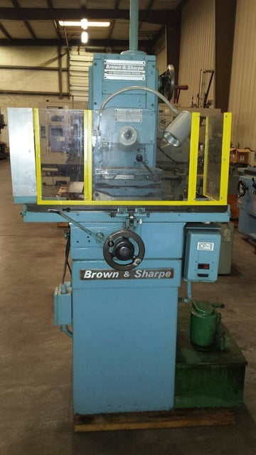 Brown & Sharpe #612, Surface Grinder w/chuck, 480 V, S/N 523-612-152 - Image 1