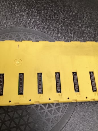 Fanuc a03b-0819-c001 10 slot i/o base unit abu10a used - Image 3