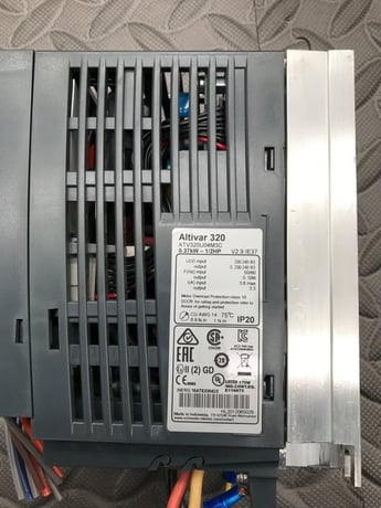 SCHNEIDER ELECTRIC ATV320U04M3C Altivar 0.5 HP AC Drive USED - Image 5