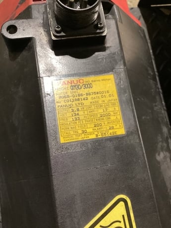 Fanuc a06b-0166-b675#0016 am30/3000 servo motor used repaired - Image 5