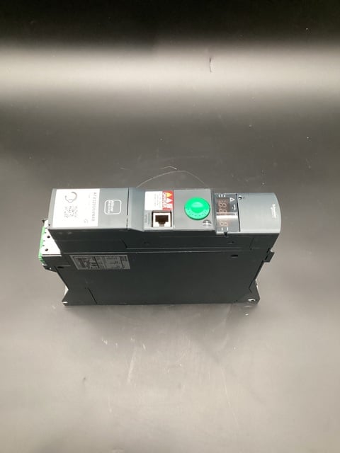SCHNEIDER ELECTRIC ATV320U04N4B Frequency Converter NEW - Image 9