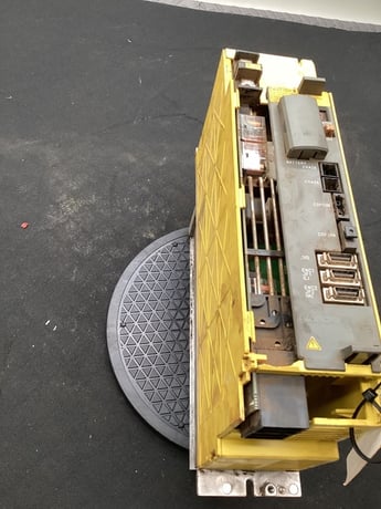 Fanuc a06b-6114-h211 servo amplifier module parts only - Image 2