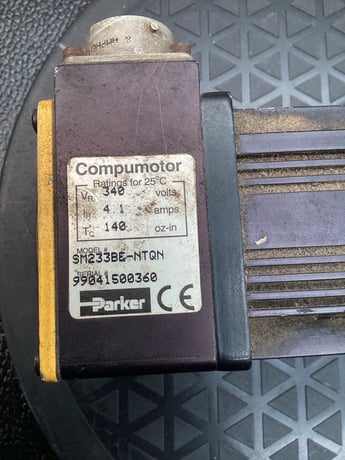 Parker sm233be-ntqn brushless servo motor 1000ppr encoder used - Image 7
