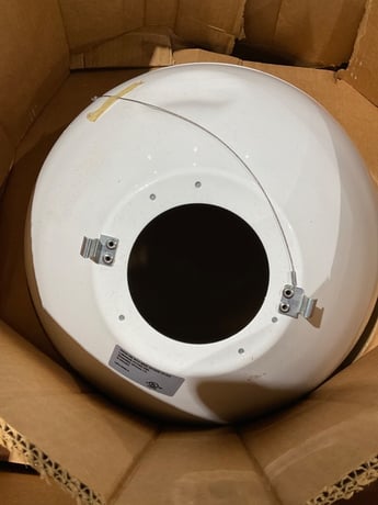 Holophane pvc10mp27qy11-f1 1000w mh high bay fixture 277v new - Image 3