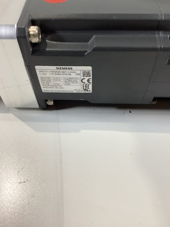 SIEMENS 1FK2104-5AF10-0SA0 Servo and Spindle Motors USED - Image 2