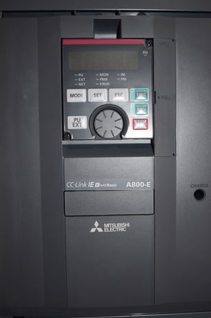 300 HP Mitsubishi, FR-A840-04810-E1-US, variable speed frequency drive inverters, ethernet, never used, 2023 - Image 5