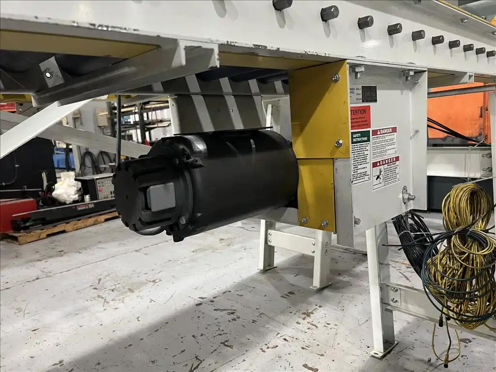 15" wide x 20' long, new london London Engineering #670-15-20, motorized roller conveyor, new, 2021 - Image 3
