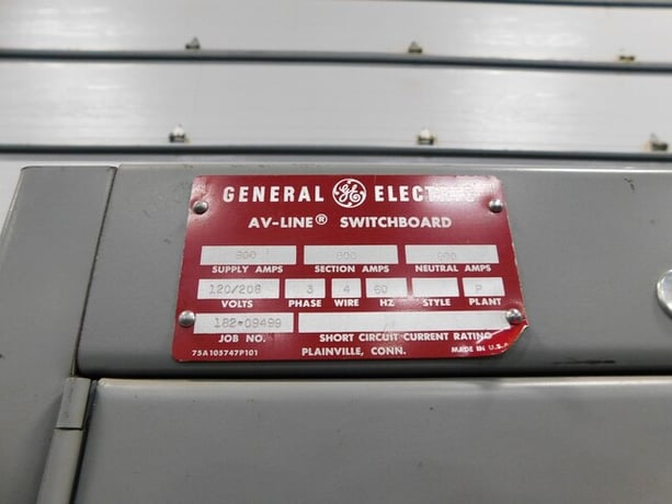 800 Amps, General Electric #AV-Line, switchboard with breakers, 120/208 Volts - Image 9