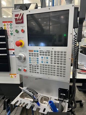 Haas #GM-2, CNC gantry machining center, 145" X Travel, 87.5" Y Travel, 22" Z, 8100 RPM, 31 automatic tool - Image 4