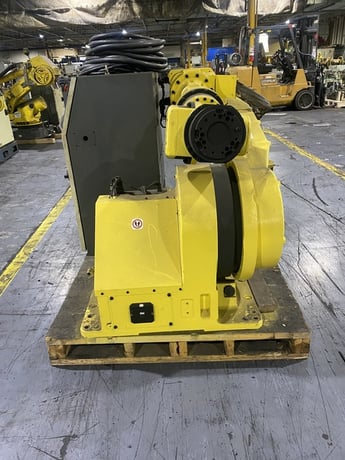 Fanuc, R-2000iA/200T, robot with RJ3iB controls, as is - Image 3