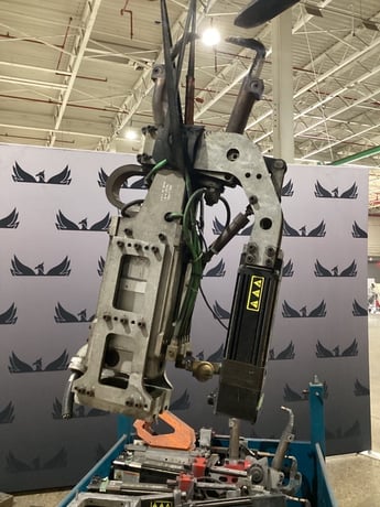 Weld Gun, Milco #665-12003-203, pinch type weld gun - Image 1