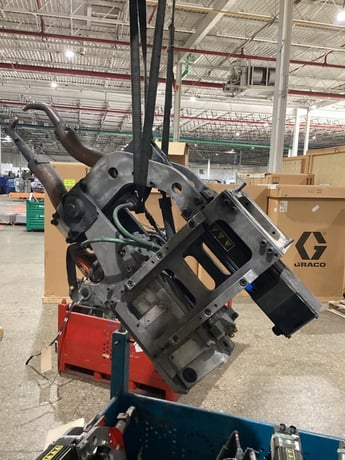 Weld Gun, Milco #665-16001-121, pinch type weld gun - Image 1