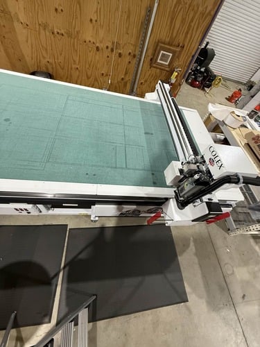 Colex Sharpcut #SX1732, Flatbed Cutting Table, 67" x 126" work area, 6 zone vacuum, 2.5" cut thick, 4" bridge - Image 2