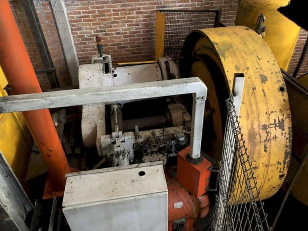 National #10, reduceroll, 20" roll diameter, 18" roll width, 5" max stock size, 42" table height, 75 HP - Image 1