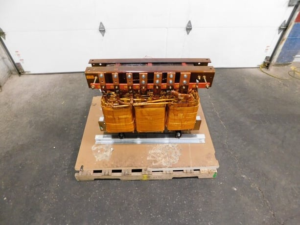 225 KVA 480 Primary, 208/120 Secondary, Liebert, Emerson A225C, transformer core - Image 2