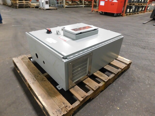 50 HP ABB, ACH550-UH-023A-4, VFD drive cabinet, 72 amp, 480 V.AC - Image 7
