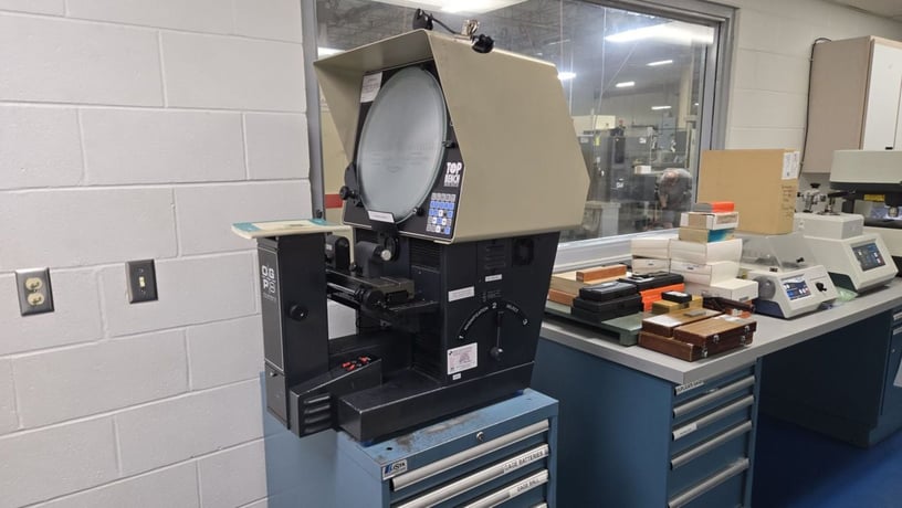 14" OGP, top bench optical comparator, 10/20/50X lens, geo functions, 1995 - Image 1