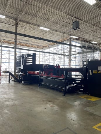 22 Ton, Amada #EM-2510NT, servo driven turret punch, 45 station, 50" x 196" sheet, NT Control, AMS4020RO2 - Image 2