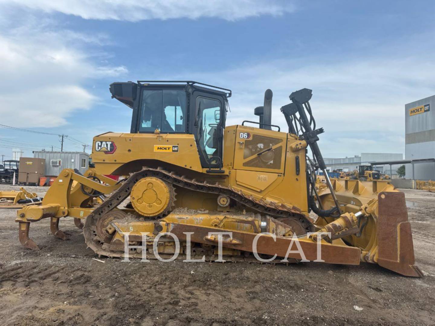 Caterpillar D6, 1776 hours, S/N: SG601150, 2024 - Image 2