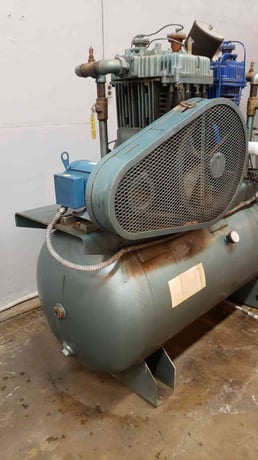 Compressed Air & Gas Institute Large Air Compressor, 200 PSI @ 650°F, 1981 - Image 2