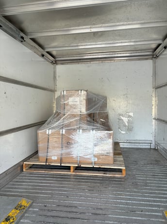 Amada #WL-P102A and LM-F010A, Fiber Laser Marker, Class 1 Enclosure, Z-stage, & Fume Extraction Kit, unused - Image 6