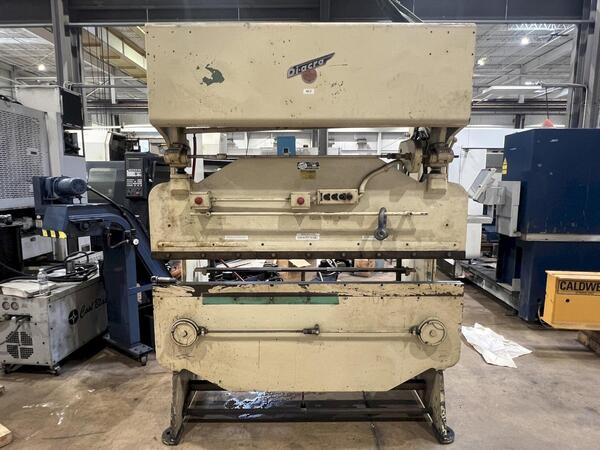 35 Ton, DiAcro #14-72, hydra-mechanical power press brake, 6' overall, 62" between housing, 2" stroke, 1963 - Image 1
