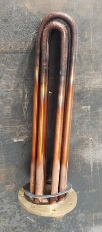 Motion Industries, shell & tube heat exchanger, 1-1/4"threaded inlet/outlet, new surplus - Image 3