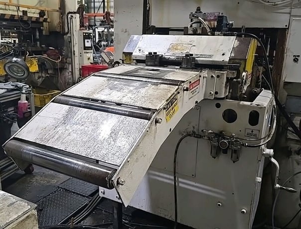 18" wide x .187 th, COE #CPRF-S318, servo feeder, 2.5" feed roll, 2015 - Image 4