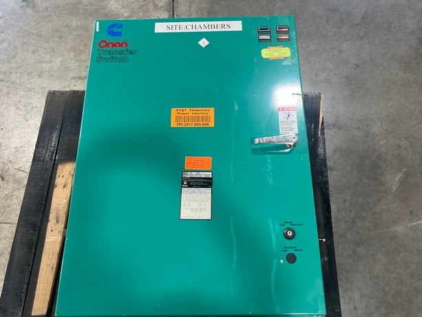 Cummins, Onan #OT225, automatic transfer switch, 240 Volts, 1 phase, Nema 1, 1993 - Image 5