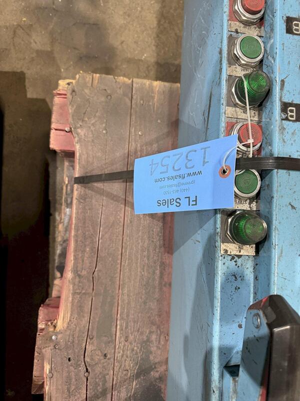 Chicago Pneumatic Compressors, disconnect for 85B 150 HP motor - Image 1