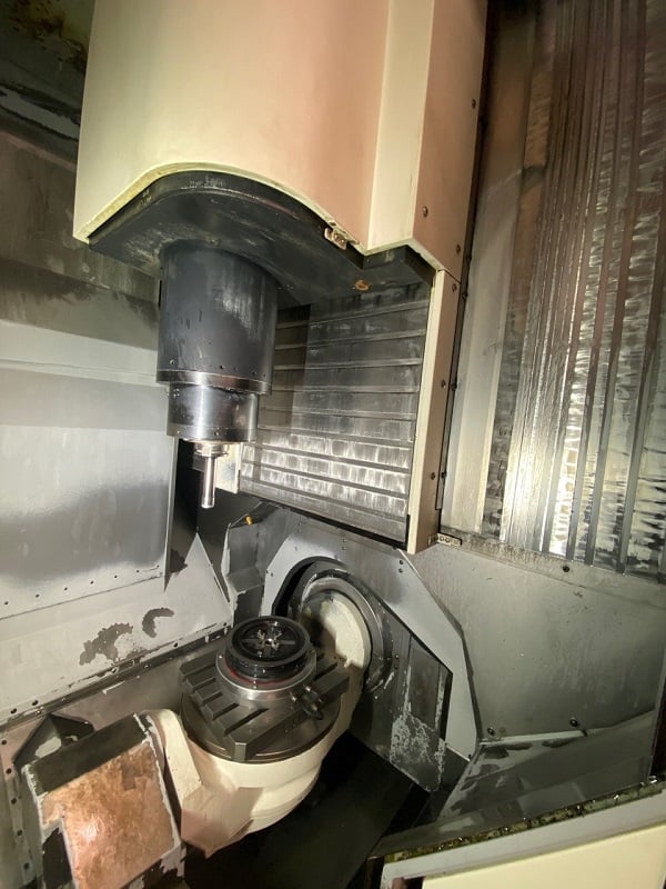 Makino #DA300, CNC vertical machining center, 60 automatic tool changer, 18" X, 26" Y, 20" Z, 20000 RPM - Image 3