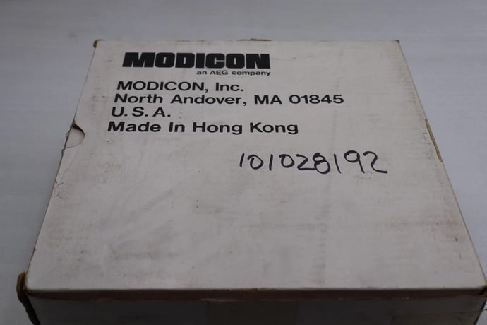 Modicon Goulds as-b826-032 24v output module stock l-295 - Image 2