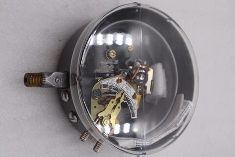 Dwyer instruments mercoid da-31-2-4 t39k mechanical pressure switch #l-800 - Image 2