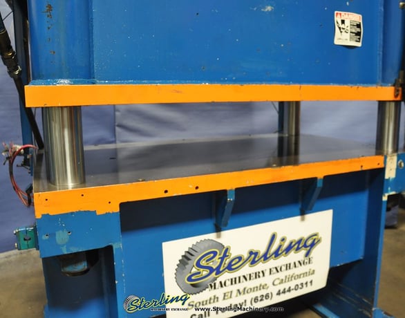 60 Ton, Savage #60HTP, 4-post hyd.blanking trim press, light curtains, PLC, 1992, #A2756 - Image 7