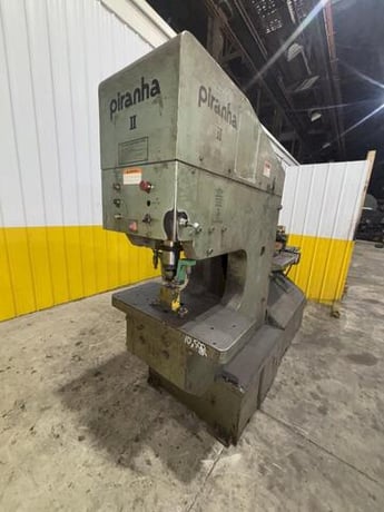 5" x 5" x 1/2" Piranha #PII-110, hydraulic ironworker, 110 ton - Image 4