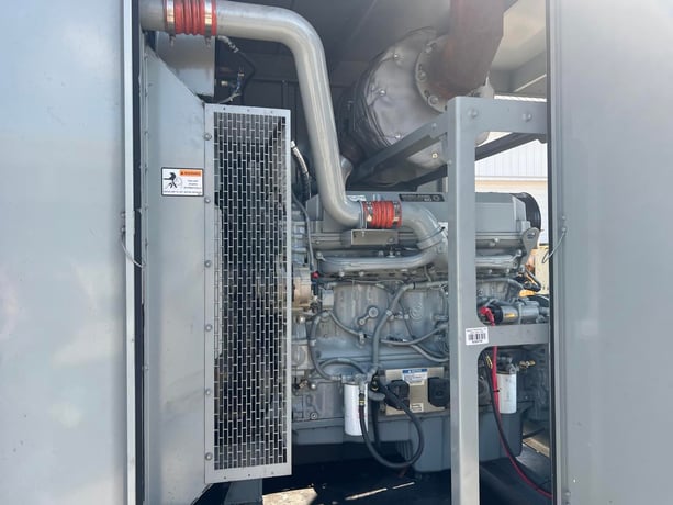 350 KW MTU #Series-60, diesel generator, 14 liter Detroit Diesel engine, with enclosure & base fuel tank - Image 8