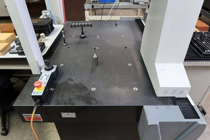 Sheffield #Pioneer+6.8.6, DCC coordinate measuring machine, 23.6"X, 31.5"Y, 23.6"Z, PC DMIS v2017 R2 - Image 2