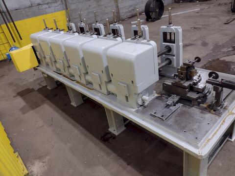 6 Stand, Yoder #M2-1/2, rollformer, 2" arbor, 15" roll space, 18" horizontal centers, 5"-10.25" vertical adj. - Image 10