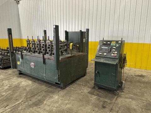 6 Stand, Yoder #Q-150, U joint drive rafted rollformer, 2" arbor, 7 rafts, 2001 - Image 6
