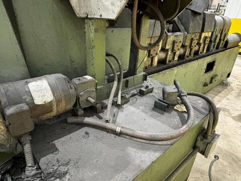 9 Stand, Yoder #M2, rollformer / tube mill, 2" arbor diameter, 13" roll space, 4"-7" vertical adj. - Image 4
