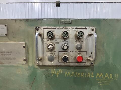 1/4" x 10' Cincinnati #2H10-Century, hydraulic power shear, 10' 6" blade, 11 hydraulic holddowns, 36" front - Image 9