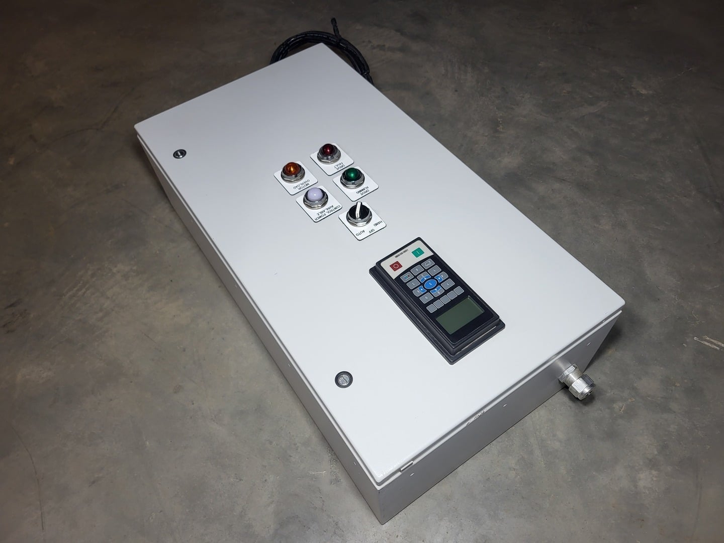 Allen-Bradley #20-750-MCPOD1-F8M, single control pod kit with enclosure, new surplus - Image 9
