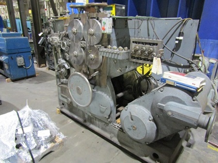 No. W125SA Torrington, spring coiler, .105"-.250"wire diameter, 230000 psi tensile, 3x wire dia - Image 2
