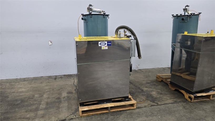 Una-Dyn #5HP, PowerMax HP Pump, w/2" Hopper, 2" Inlet, 105 CFM Airflow, 10" Hg Vacuum, 5 HP, 460 V - Image 2