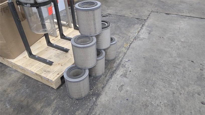Assorted Lot of AEC Filters w/Housing, 2" Inlet/Outlet, (6) Filter Elements - Image 6