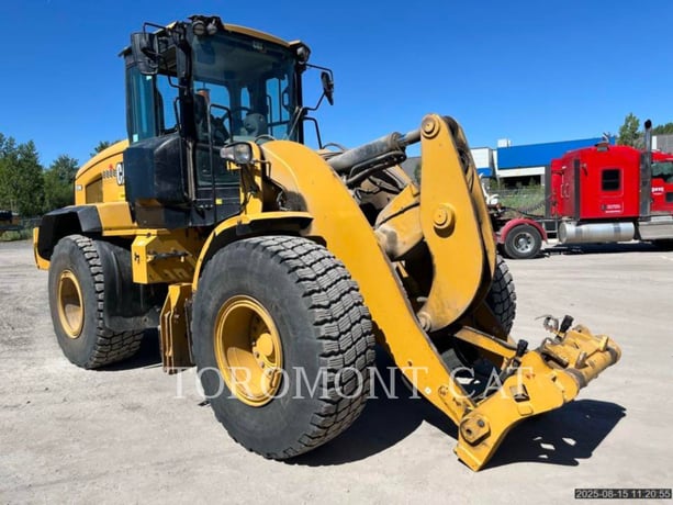 Cat 938M, Wheel Loader, 2370 hours, S/N: P5K04223, 2023 - Image 2